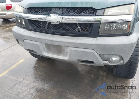 2002 Chevrolet Avalanche 1500 z USA, uszkodzony, nr VIN 3GNEC13T22G322640